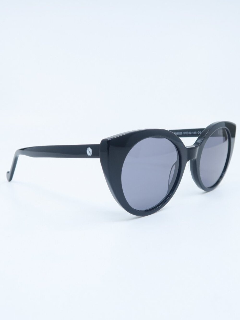 Side B GS5025 51mm Black/Grey Lenses, Cat Eye, New Women's Sunglasses.
